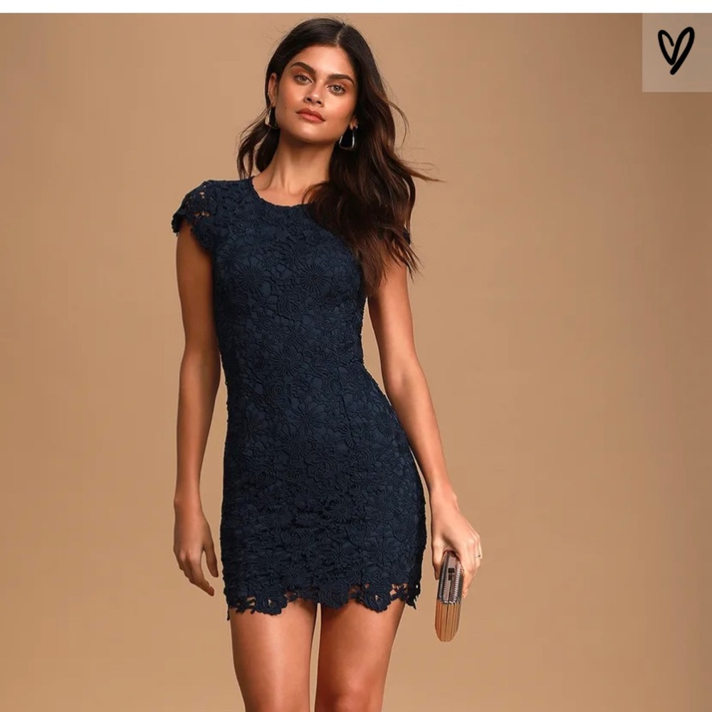 Romance Language Navy Blue Backless Lace Dress
